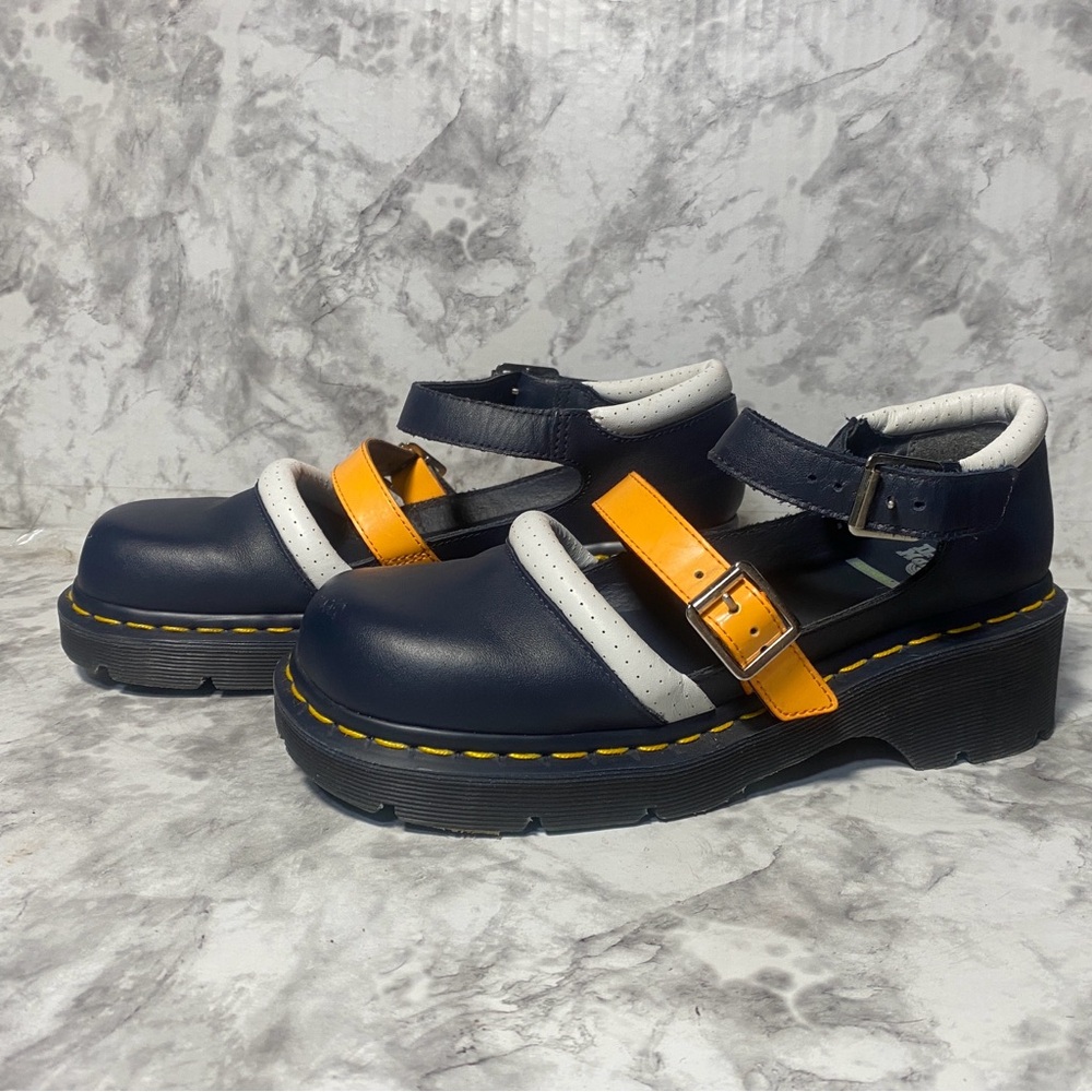 Dr Martens Aggy Strap Shoe size 8